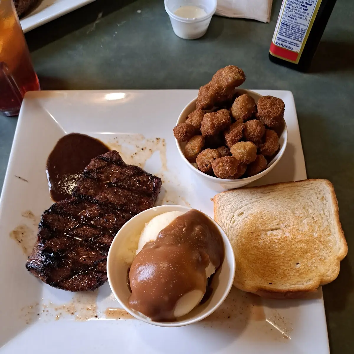 Child's Menu 6 Oz Hamburger Steak
