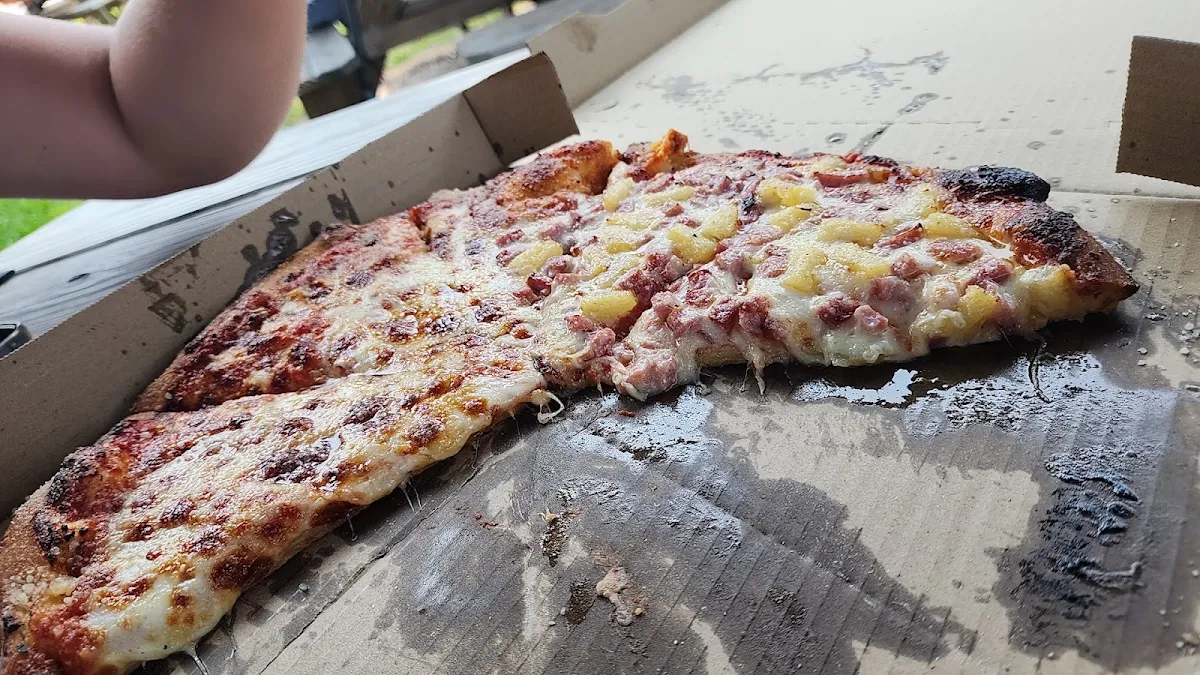 Hawaiian Pizza