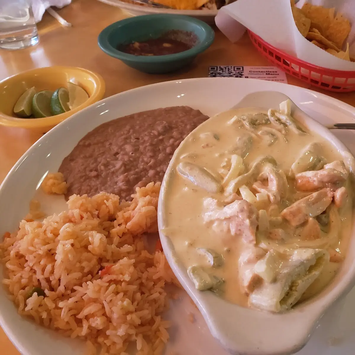 Pollo En Mole