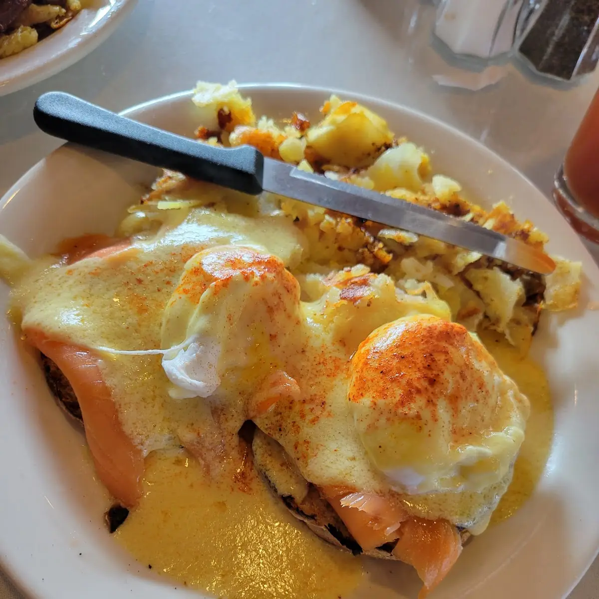 Smoked Salmon Benedict