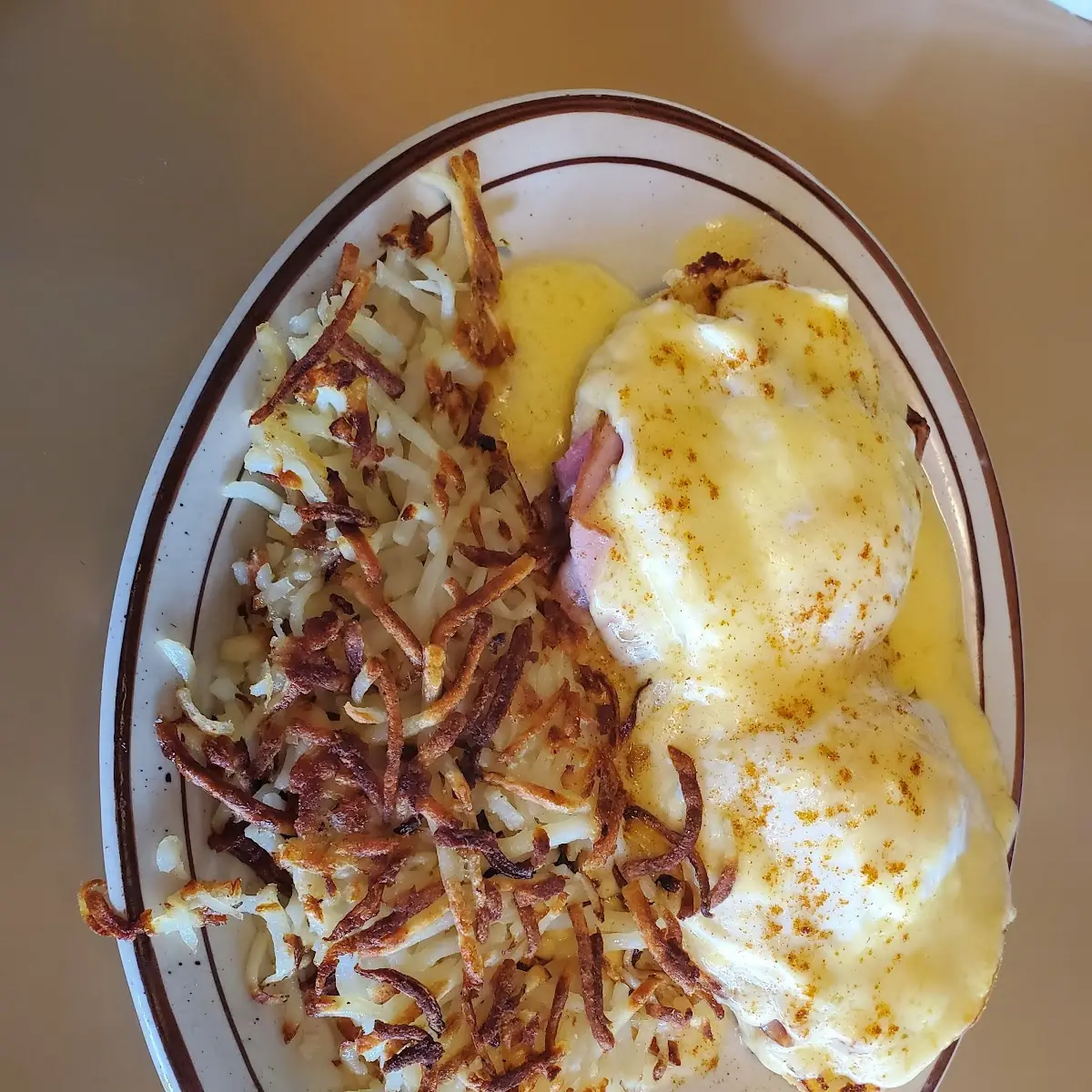 Eggs Benedict with Hash Browns