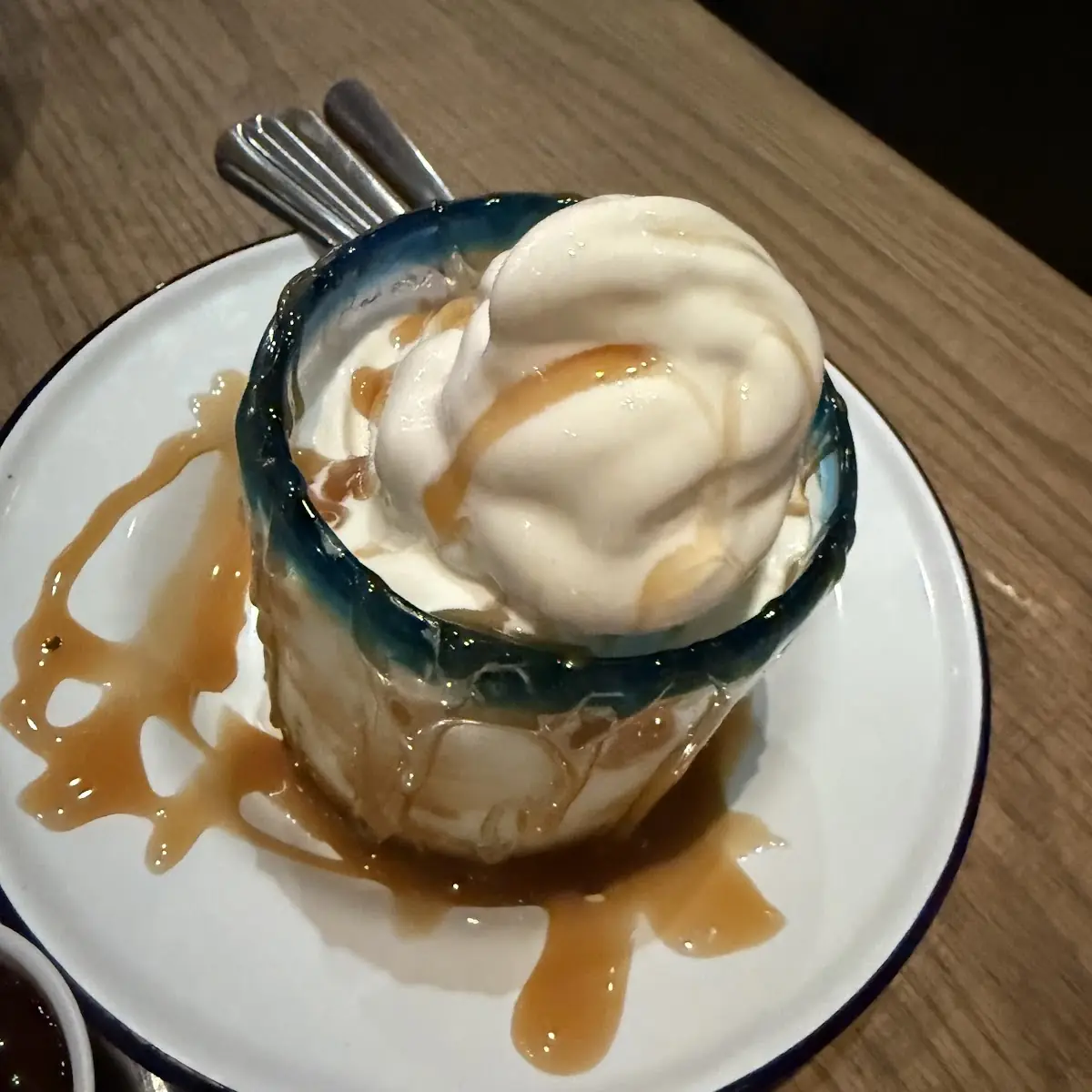 Dulce de Leche Sundae 5