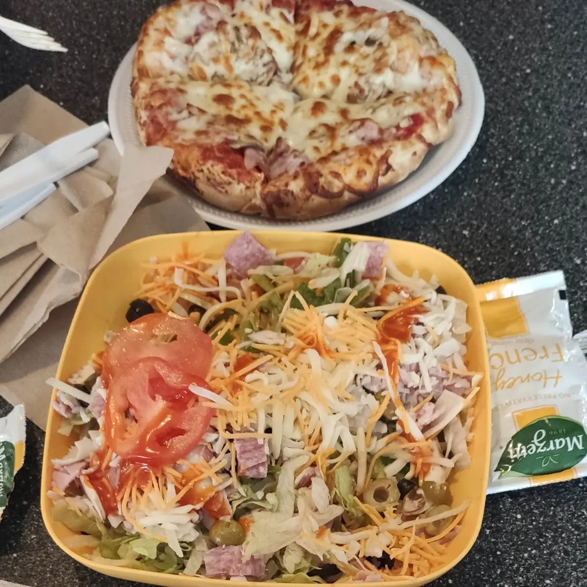 Large Supreme Pizza