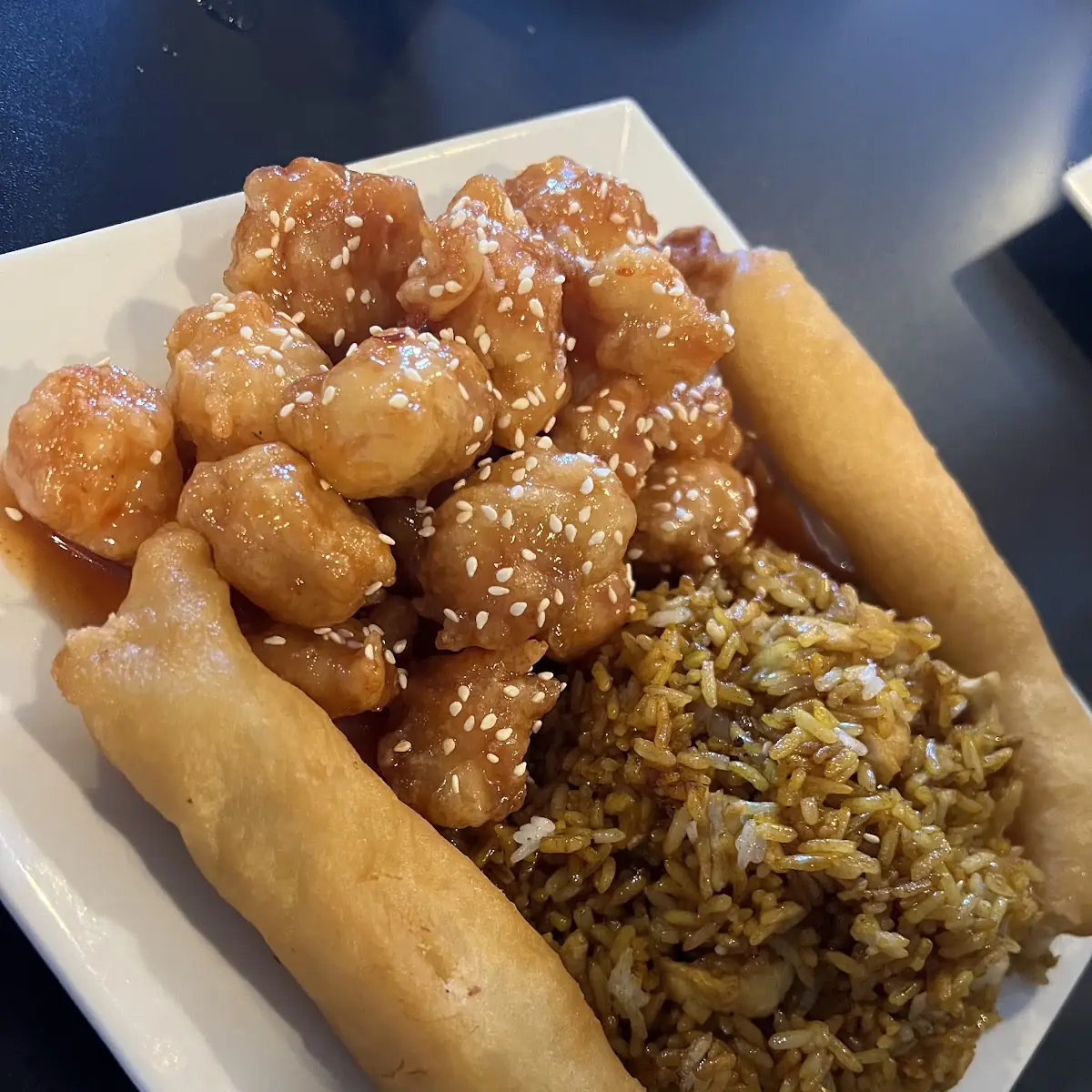 General TSO's Chicken Lunch Special 37