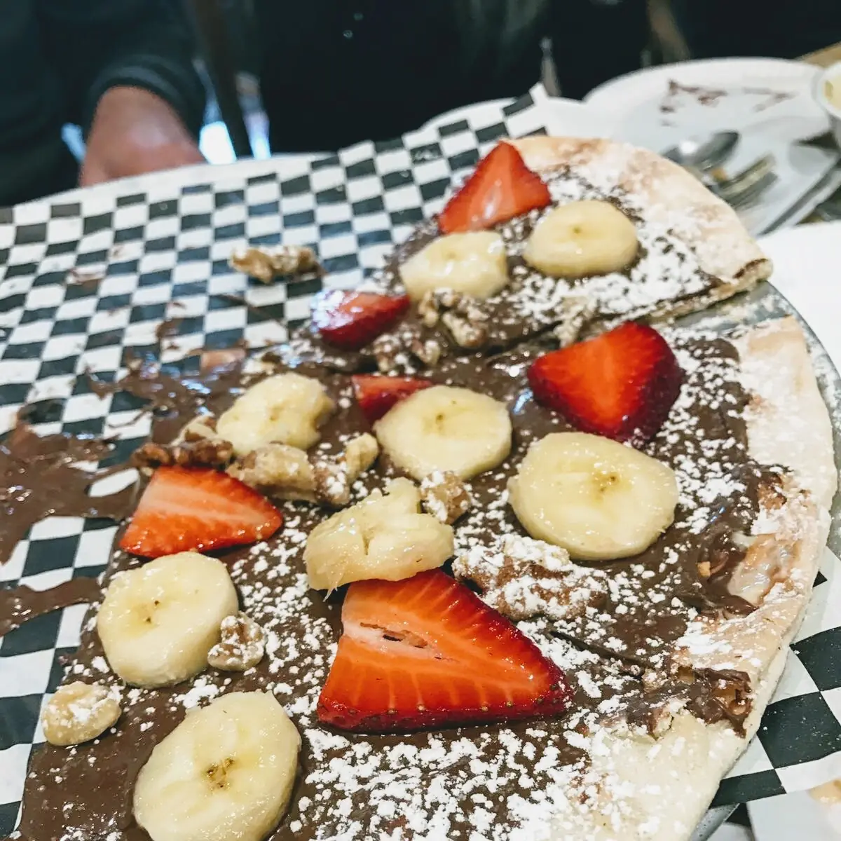Nutella Pizza