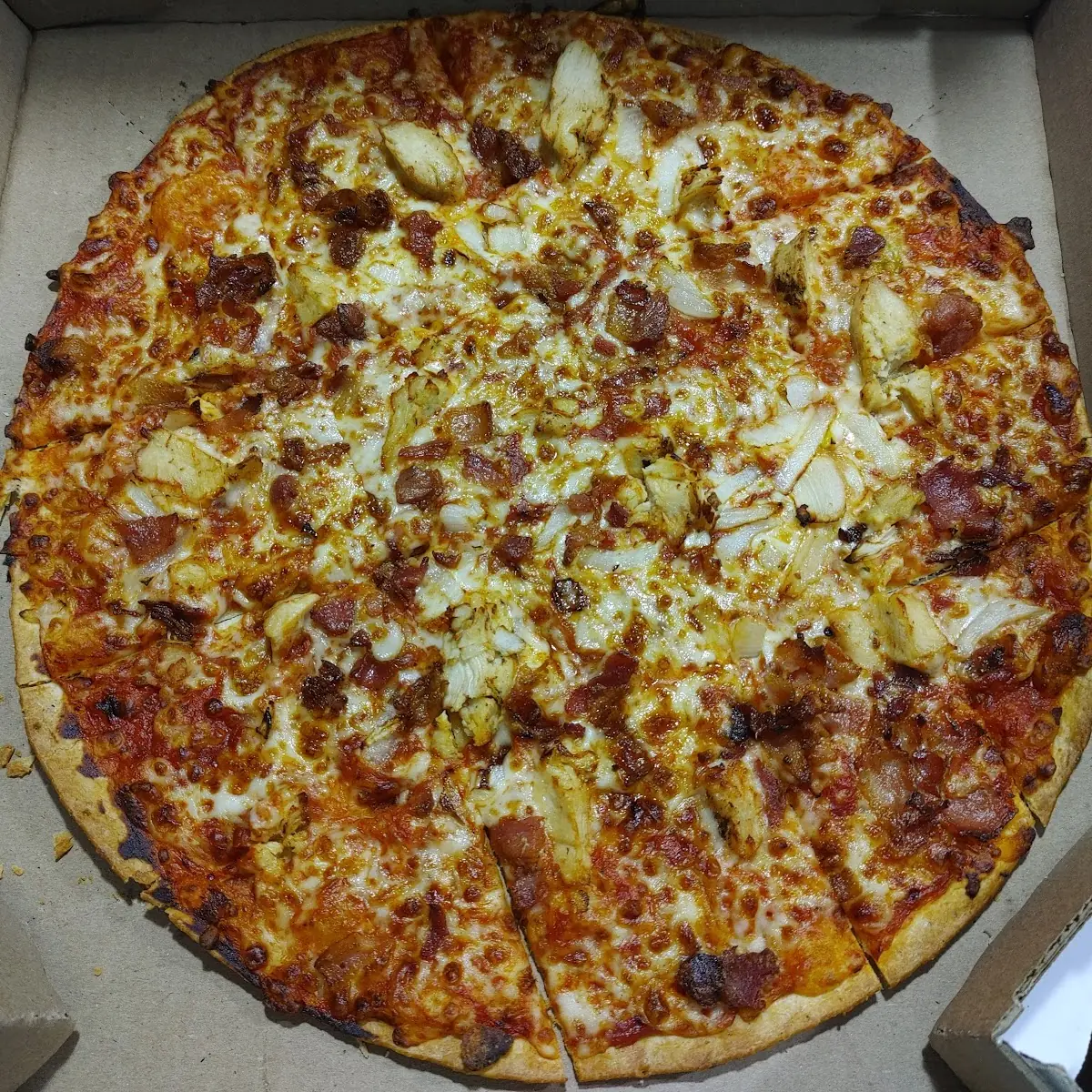 Chicken Bacon and Onion on Thin Crust