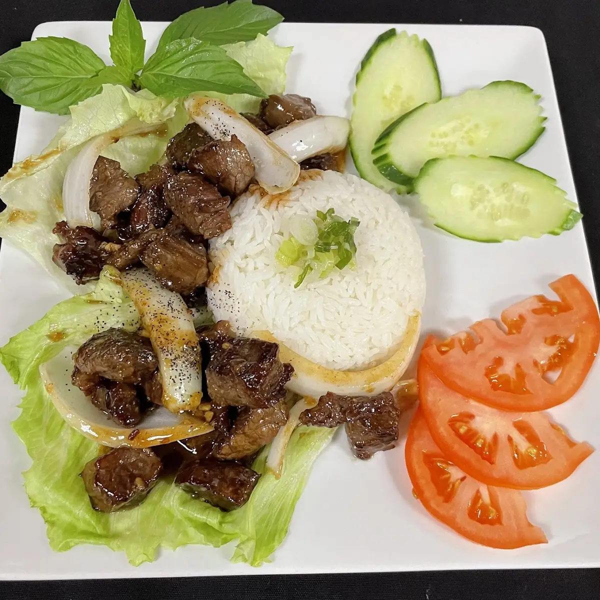 Cơm Bò Lúc Lắc
