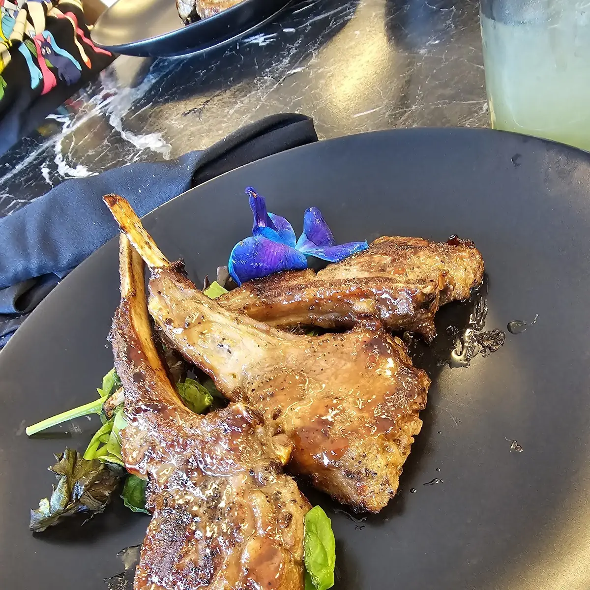 Mik Lamb Chops 3 w 2 Sides