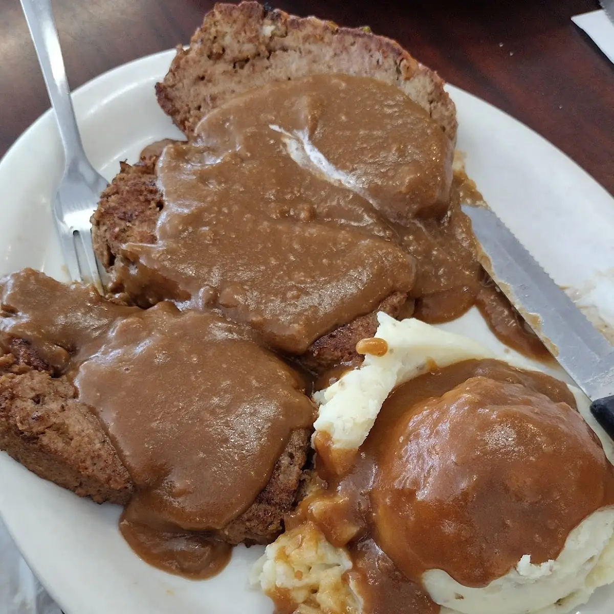 Meatloaf with Mashed Potatoes & Gravy