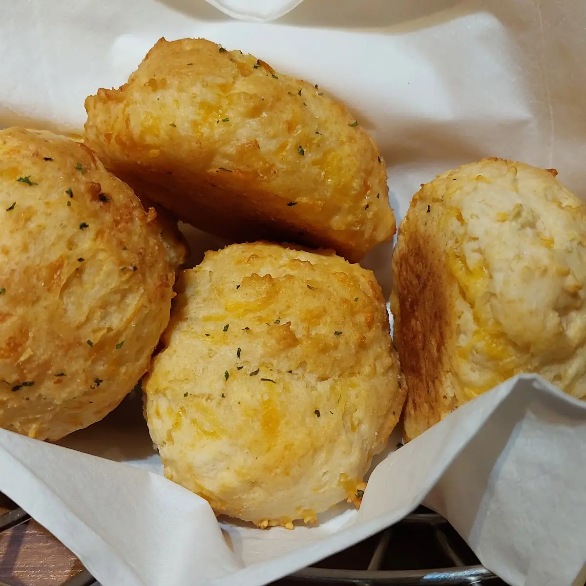 Endless Chowder Salad & Cheddar Bay Biscuits