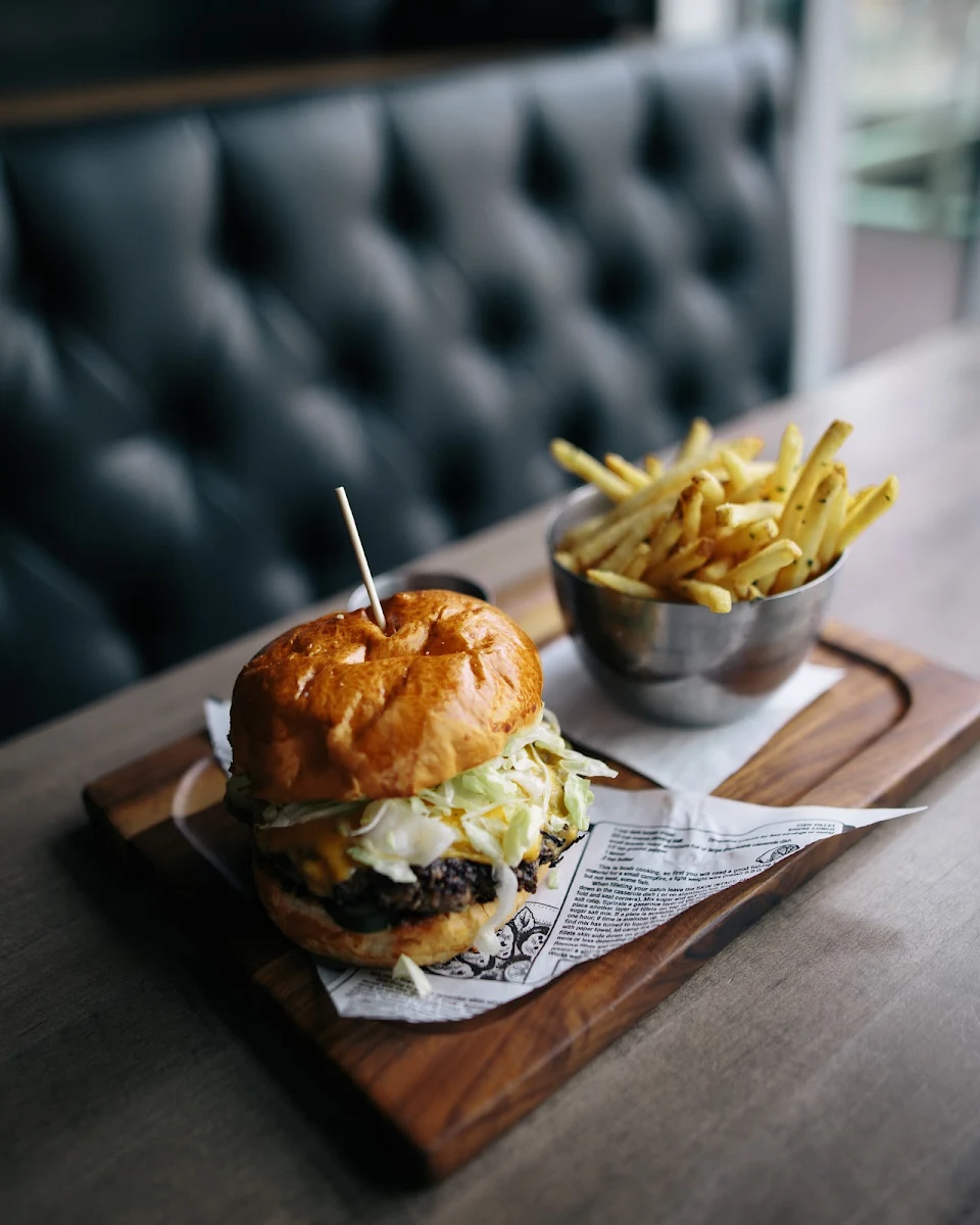 The Burger Bar, Central Social Hall