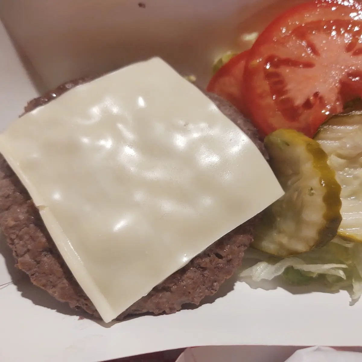 Cheeseburger Deluxe