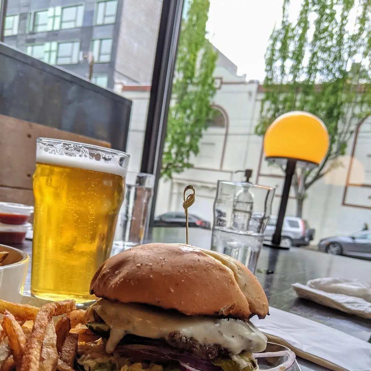 Cap Hill Burger