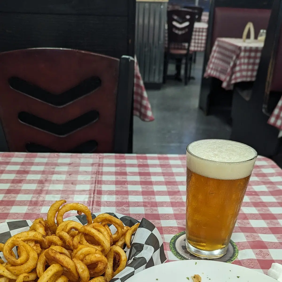 Pulled Pork Mac N Cheese and Curly Fries