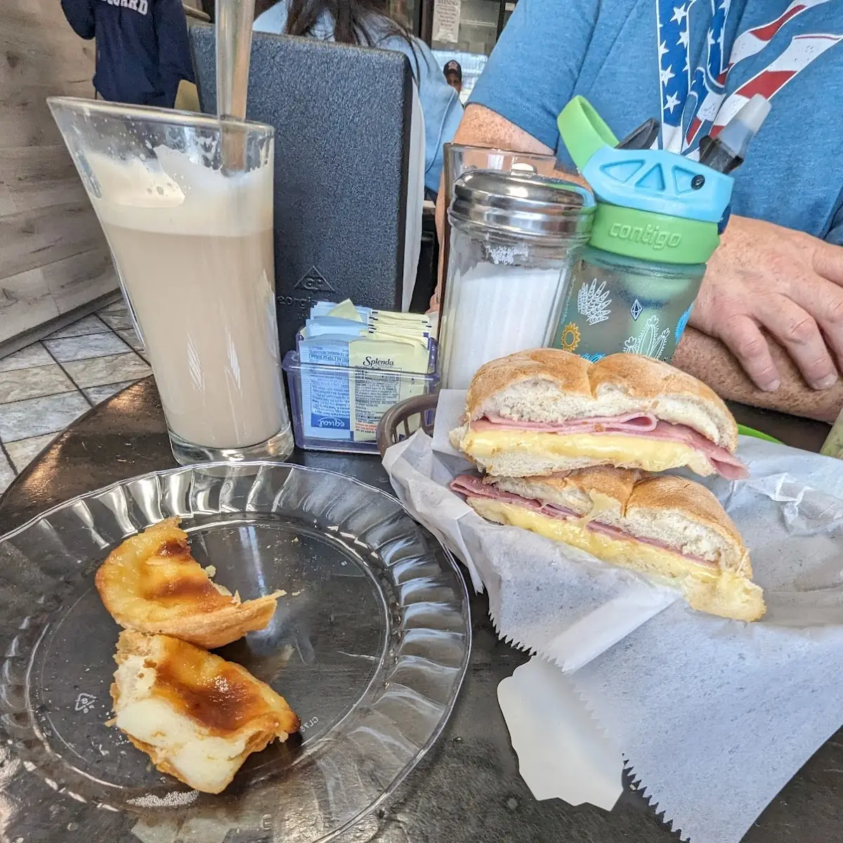 Ham & Cheese and Queijada with Galão