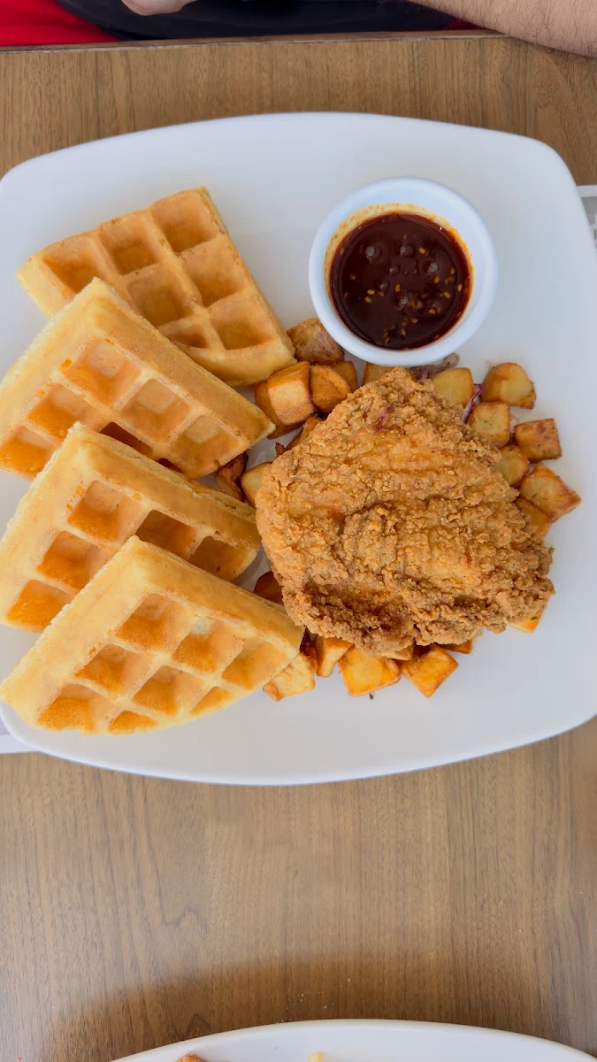 Chicken and Waffles, Pür & Simple
