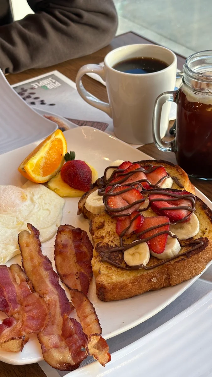 French Toast - French Toast & Fruits Pain Perdu - Pain Perdu Et Fruits, Pür & Simple