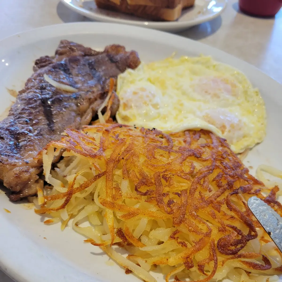 New York Steak 'N Eggs