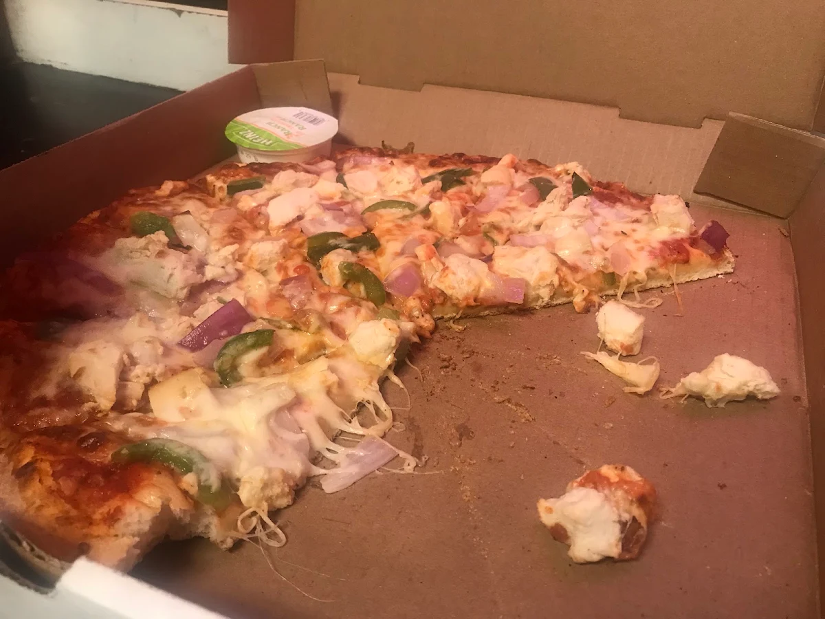Chicken Pizza, Cousin Vinny's Pizza & Deli