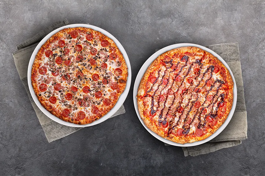 Highlights, Cousin Vinny's Pizza & Deli