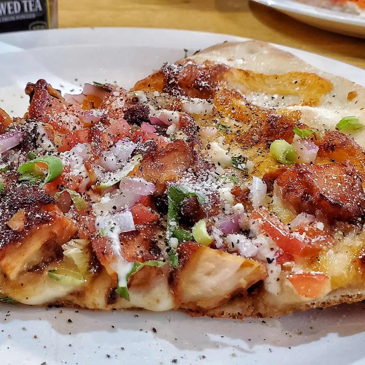 Cajun Chicken Pizza Slice