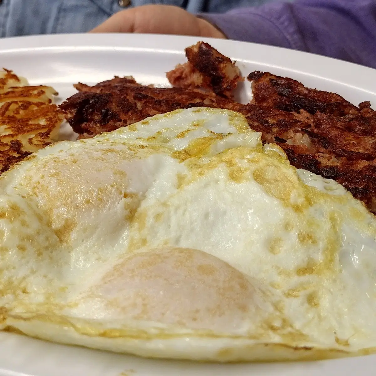 Bacon Eggs and Cheese Grits
