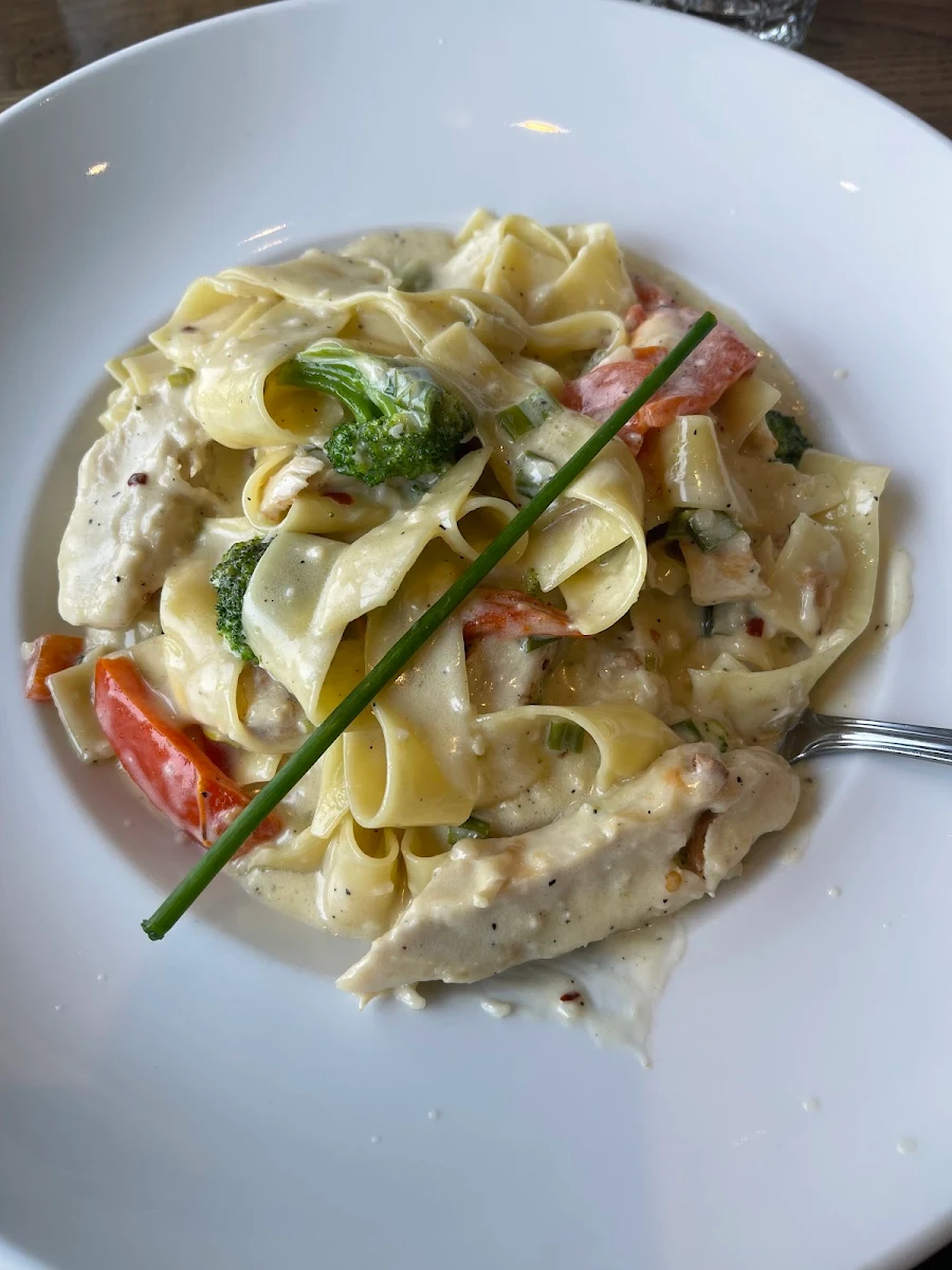 Pappardelle Con Pollo Pappardelle Con Pollo