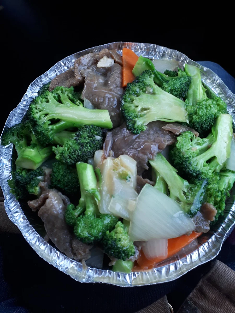 Beef and Broccoli, Fortune House