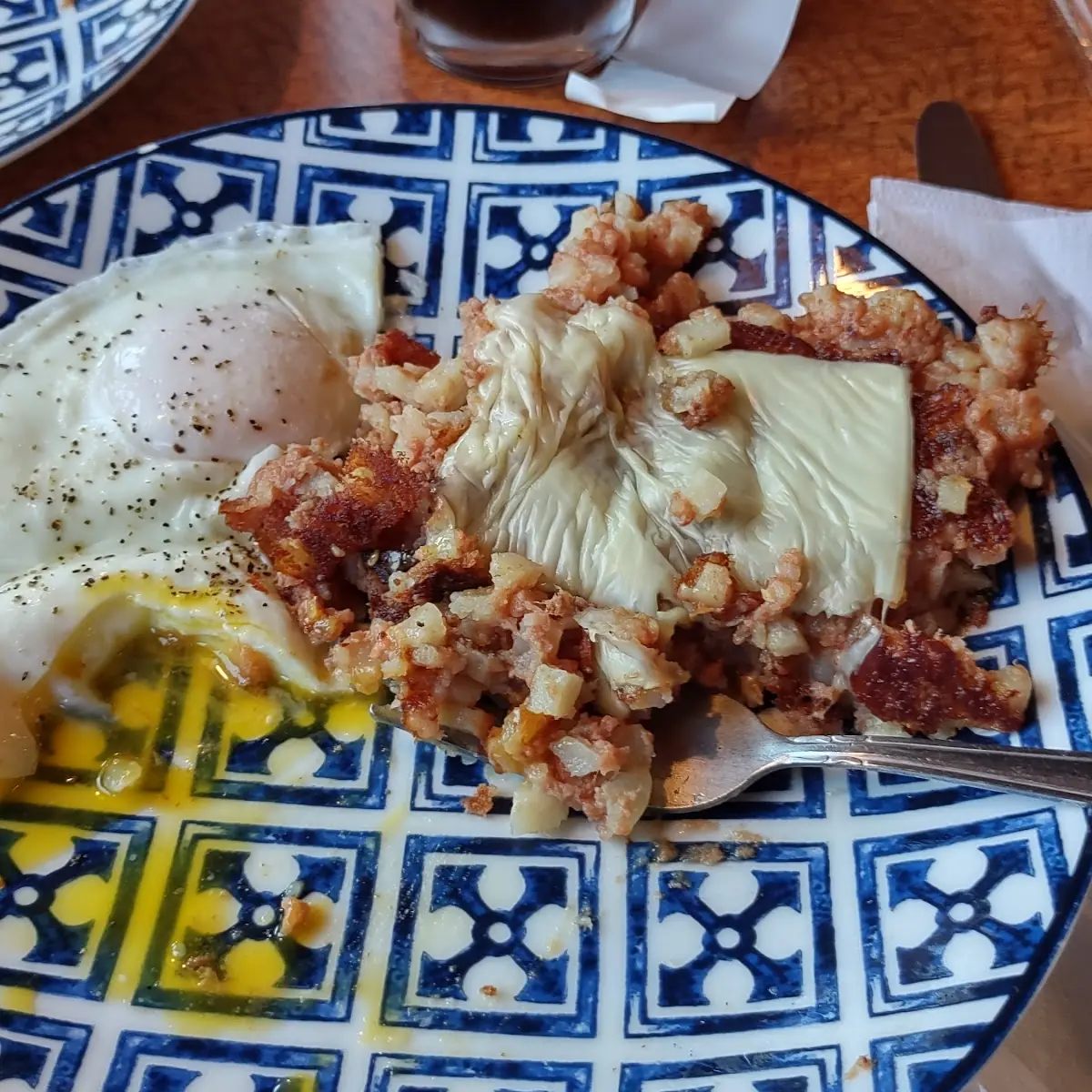 Eggs & Corn Beef Hash