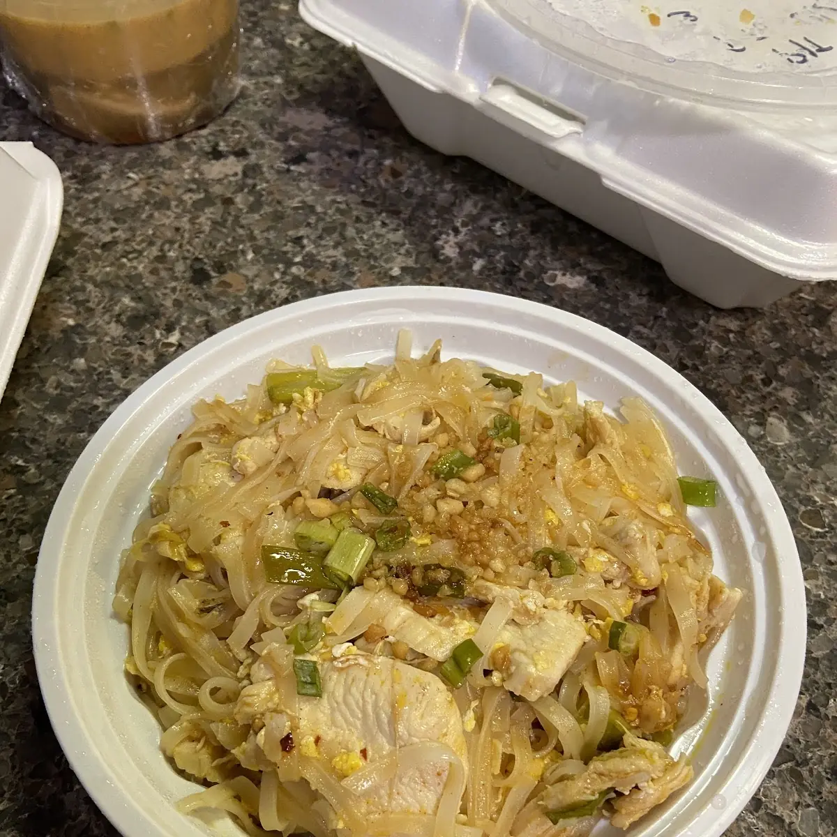 Chicken Pad Thai