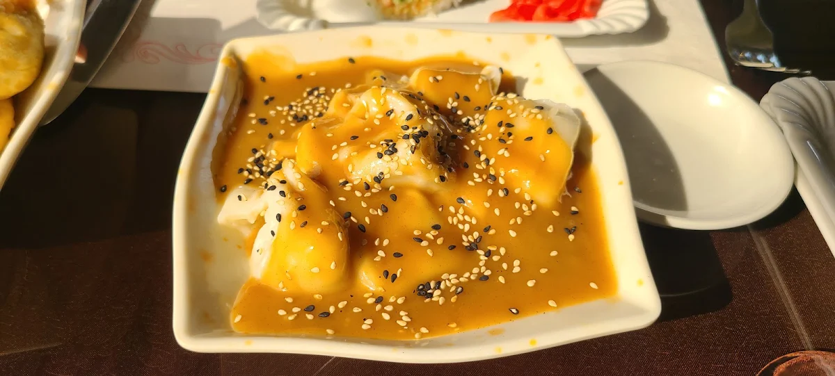 Dumplings Aux Arachides, Bol Express
