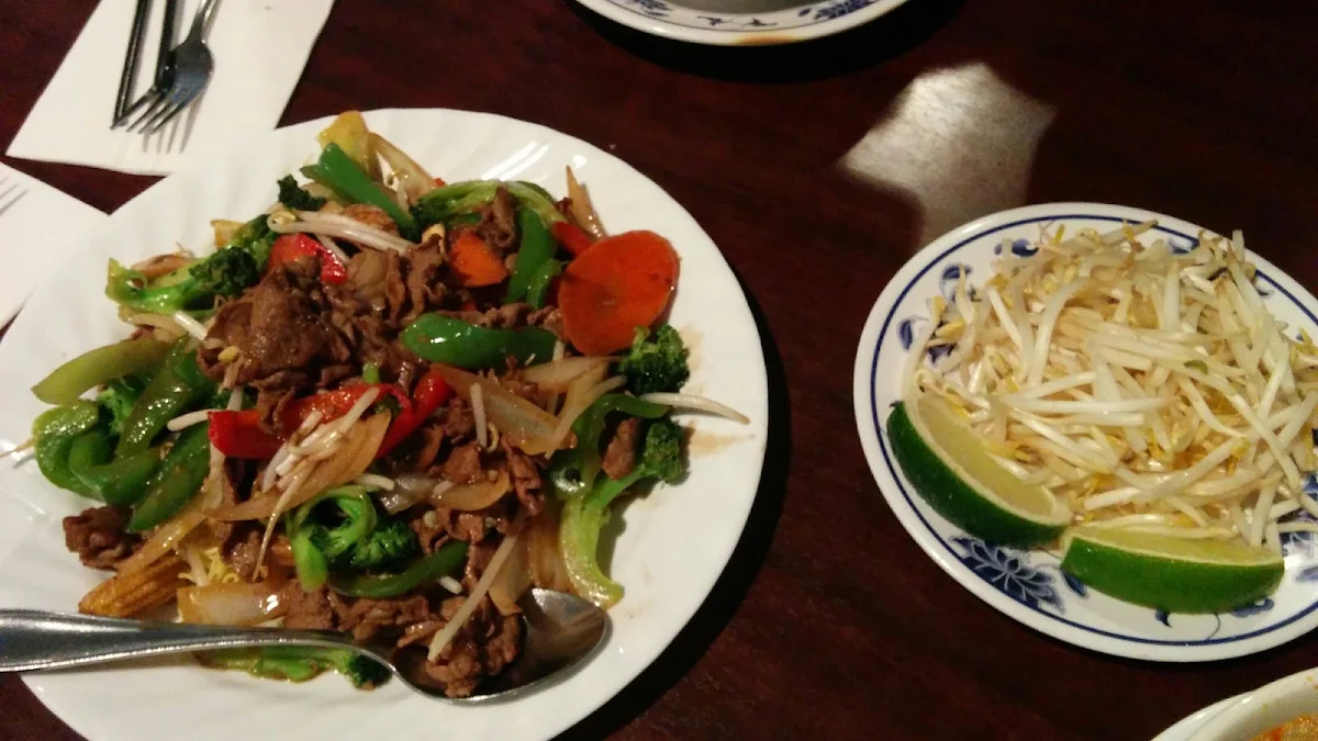 Highlights, Pho Thuy Duong Restaurant