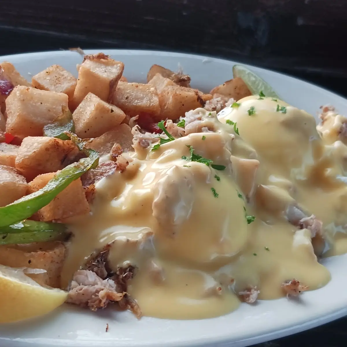 Eggs Benny