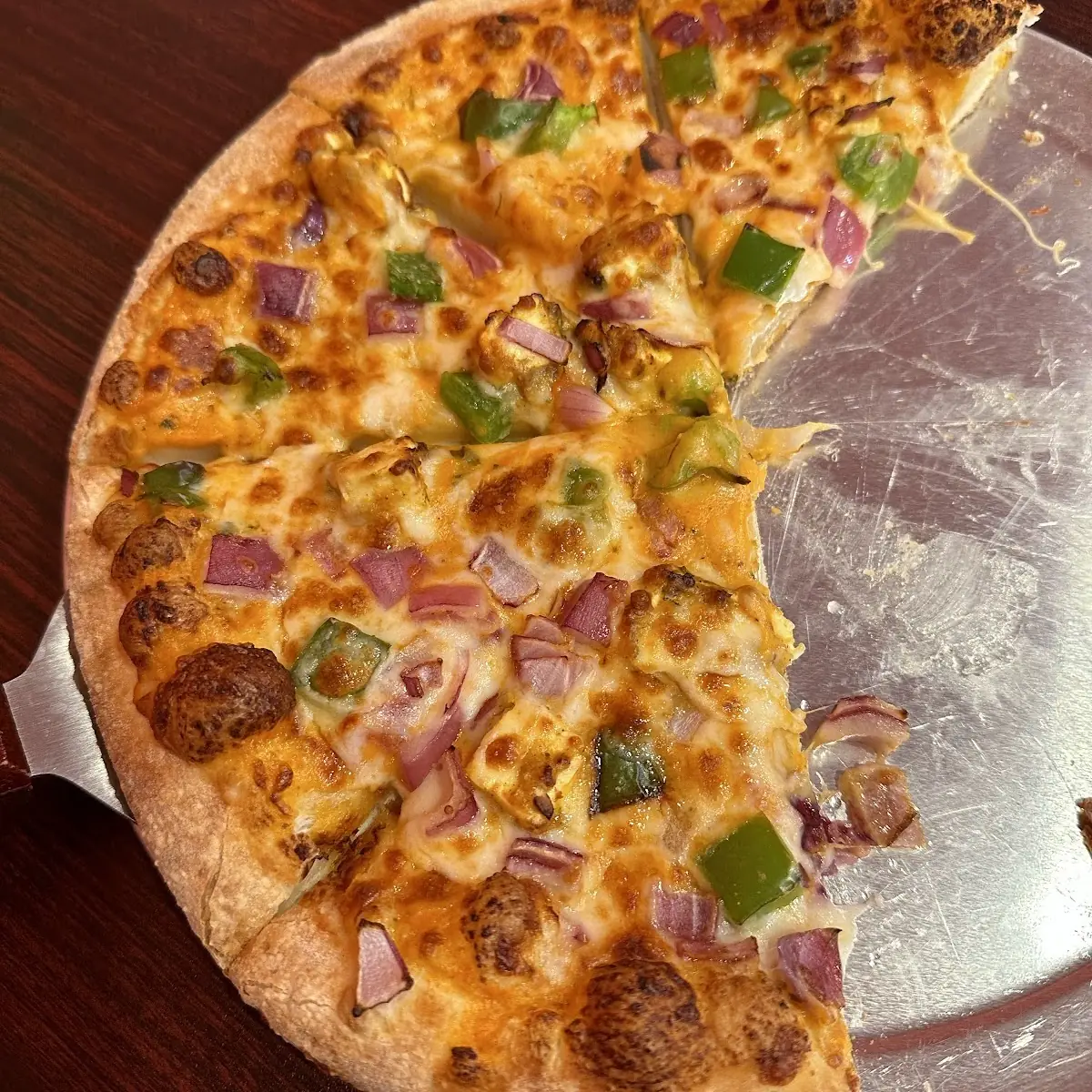Paneer Makhani Pizza