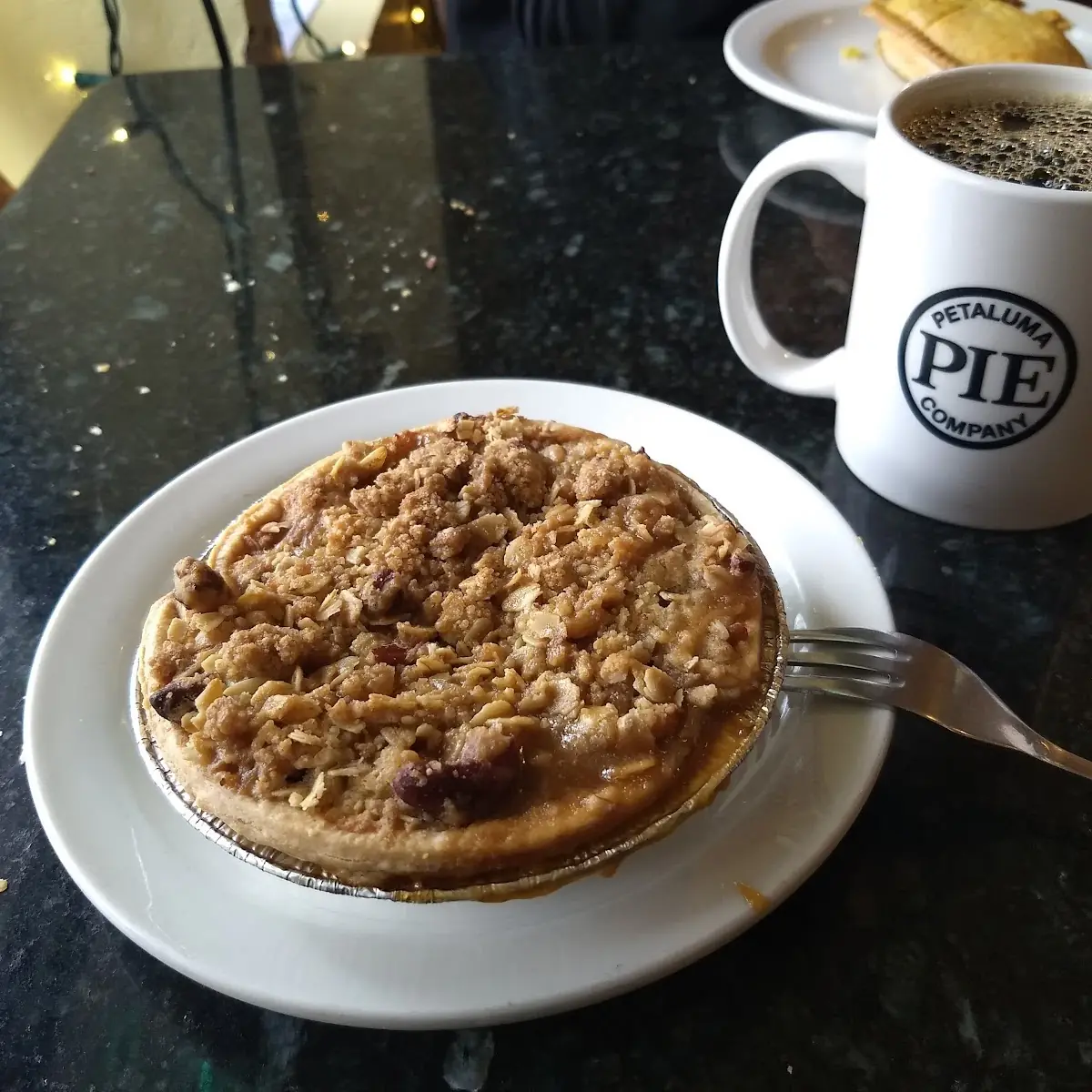 Apple Pecan Pie