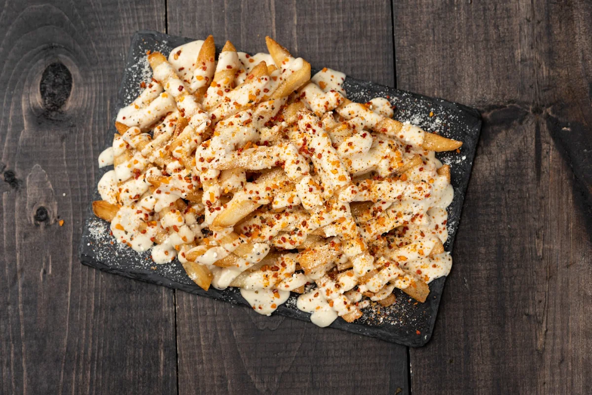 Highlights, Mac N' Wings