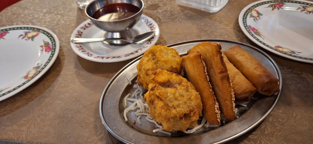 Mixed Entrée, Peking Village Chinese Restaurant