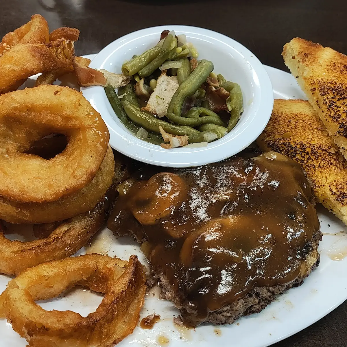 Onion Rings Macaroni & Cheese