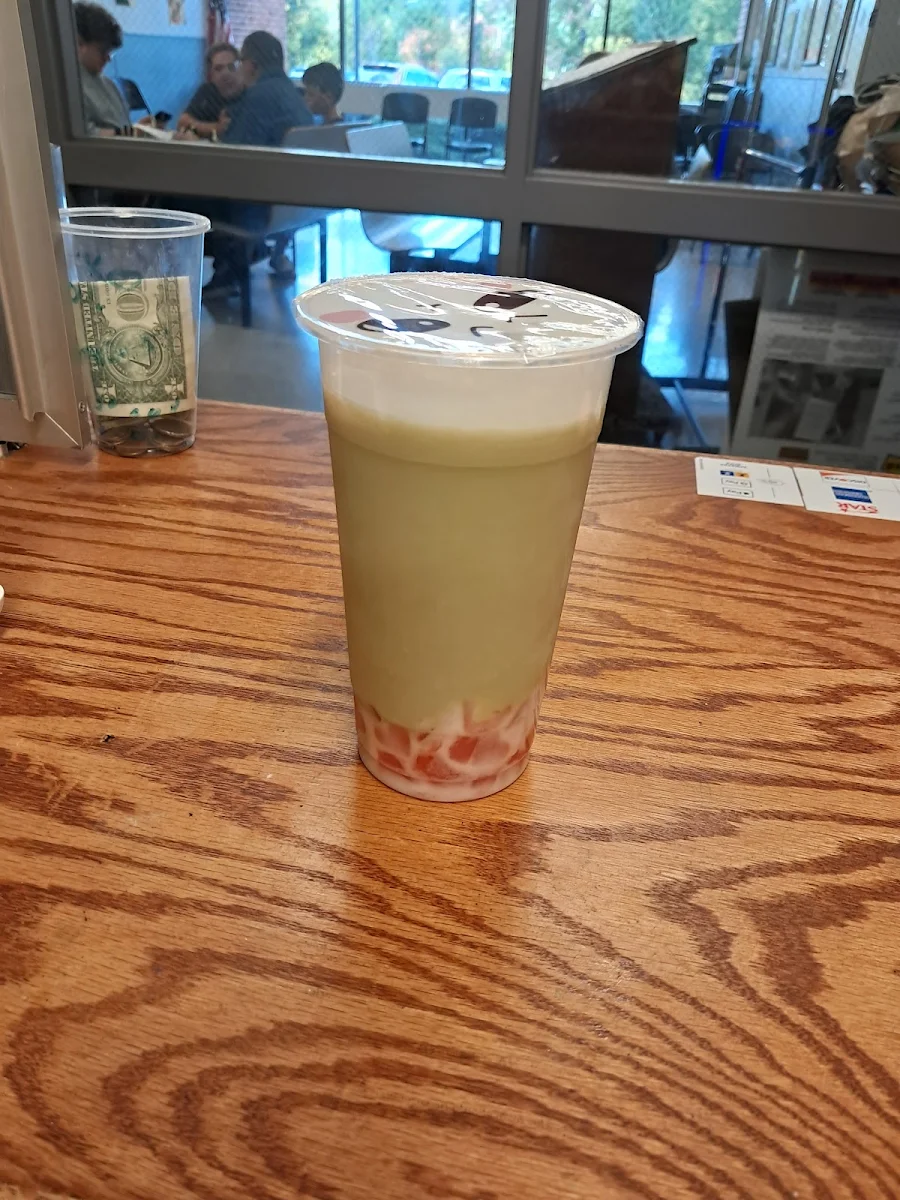 Matcha Latte with Hearts