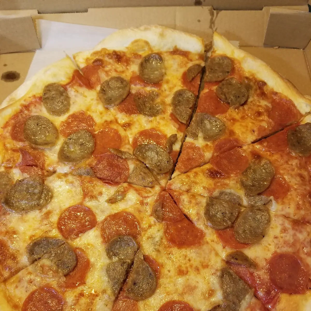 Thin Crust Sausage & Pepperoni