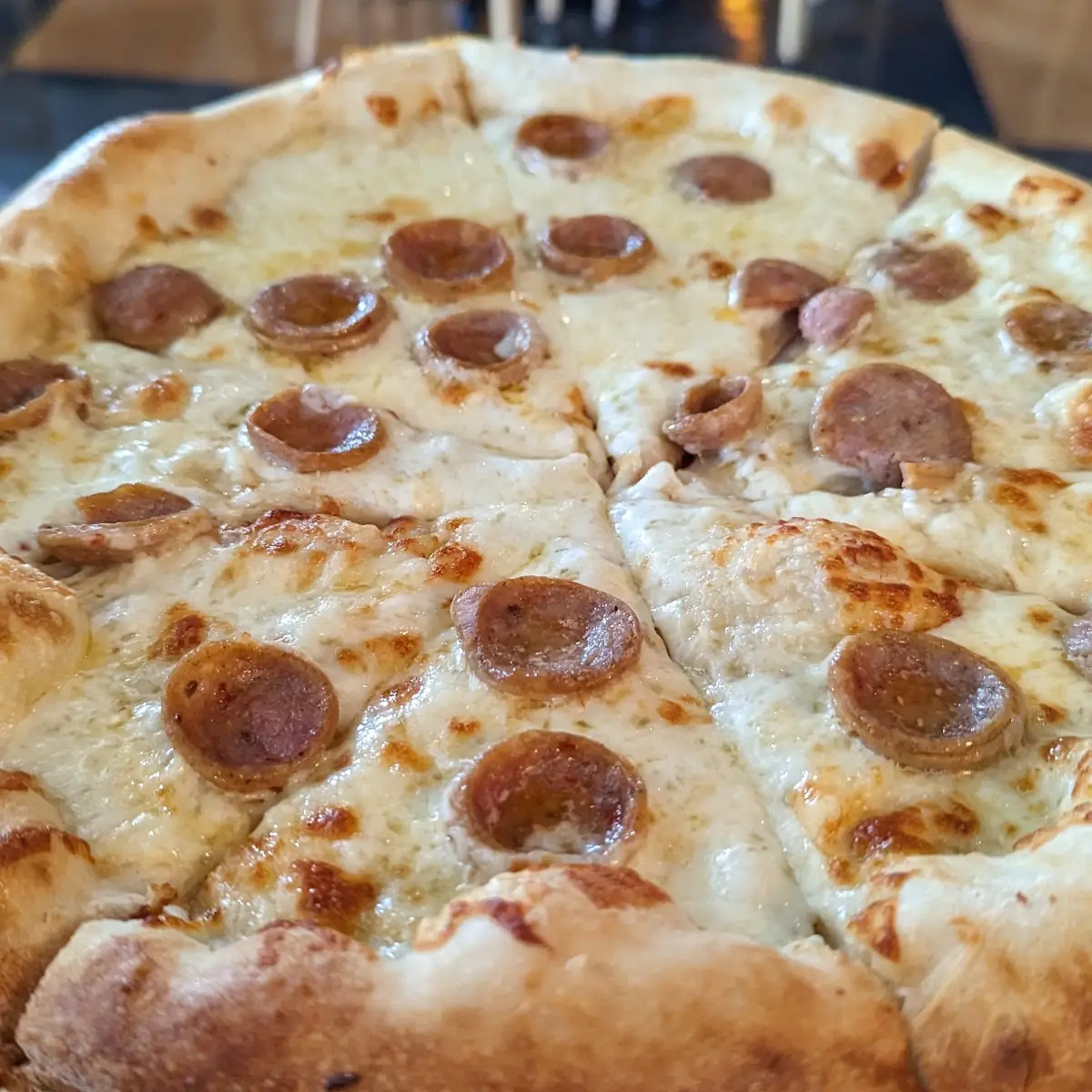 Sausage Pizza with White Sauce