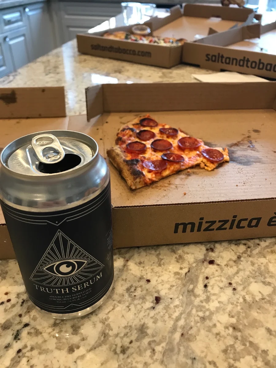 Pepperoni 12, Salt & Tobacco Pizzeria