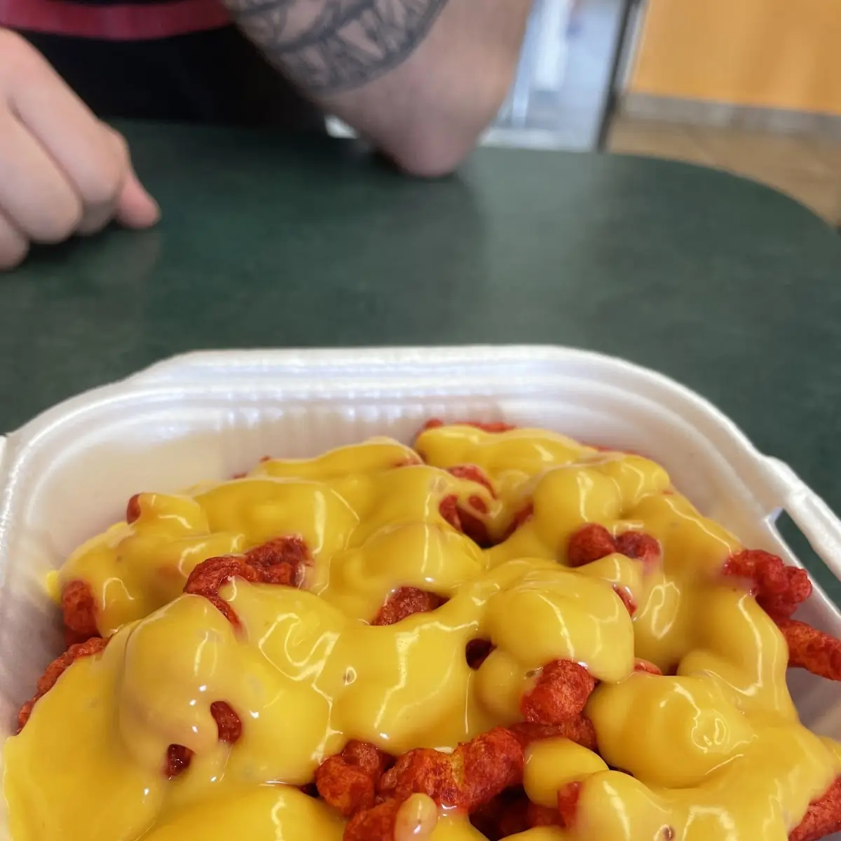 Hot Cheetos w Nacho Cheese