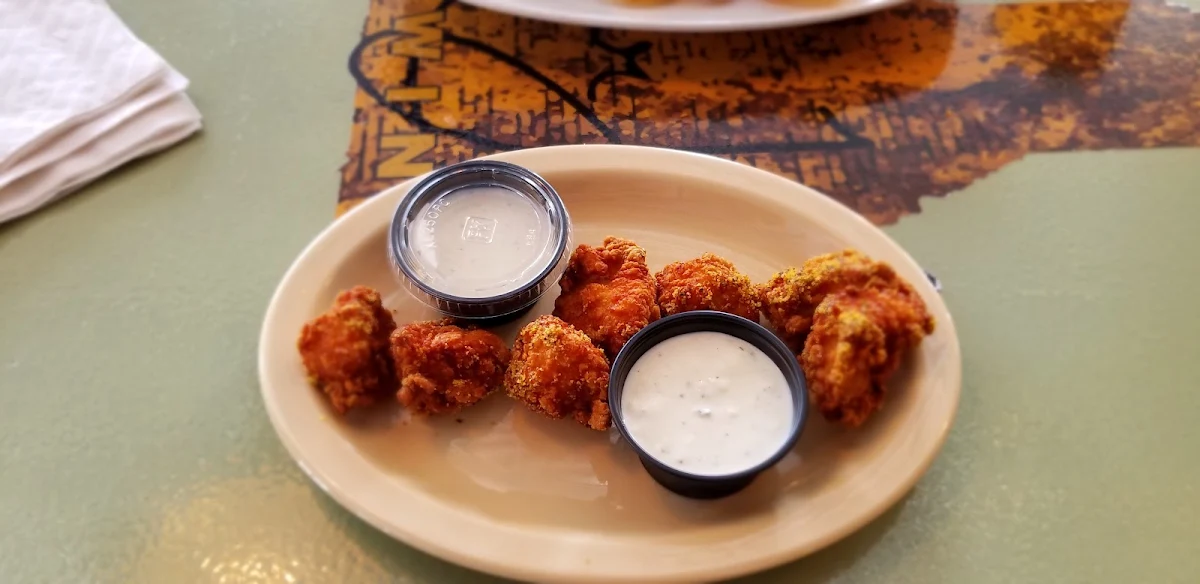 Lemon Pepper Boneless Wings