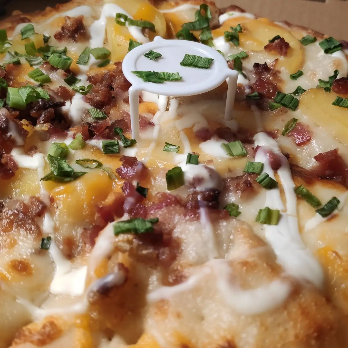 Loaded Baked Potato Pizza