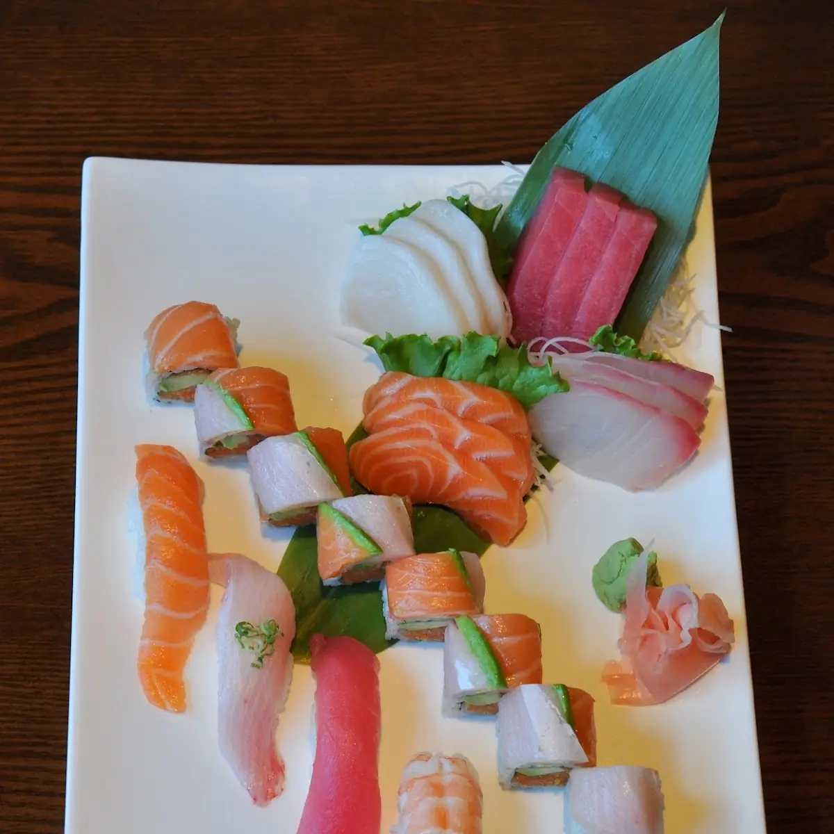 Sushi & Sashimi Combo
