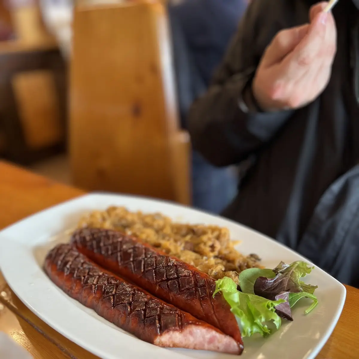 KIELBASA TWISTS