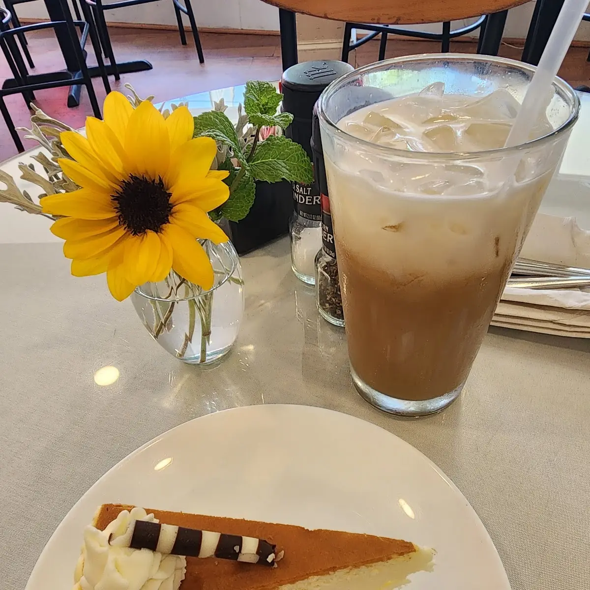Classic Chese Cake Slice