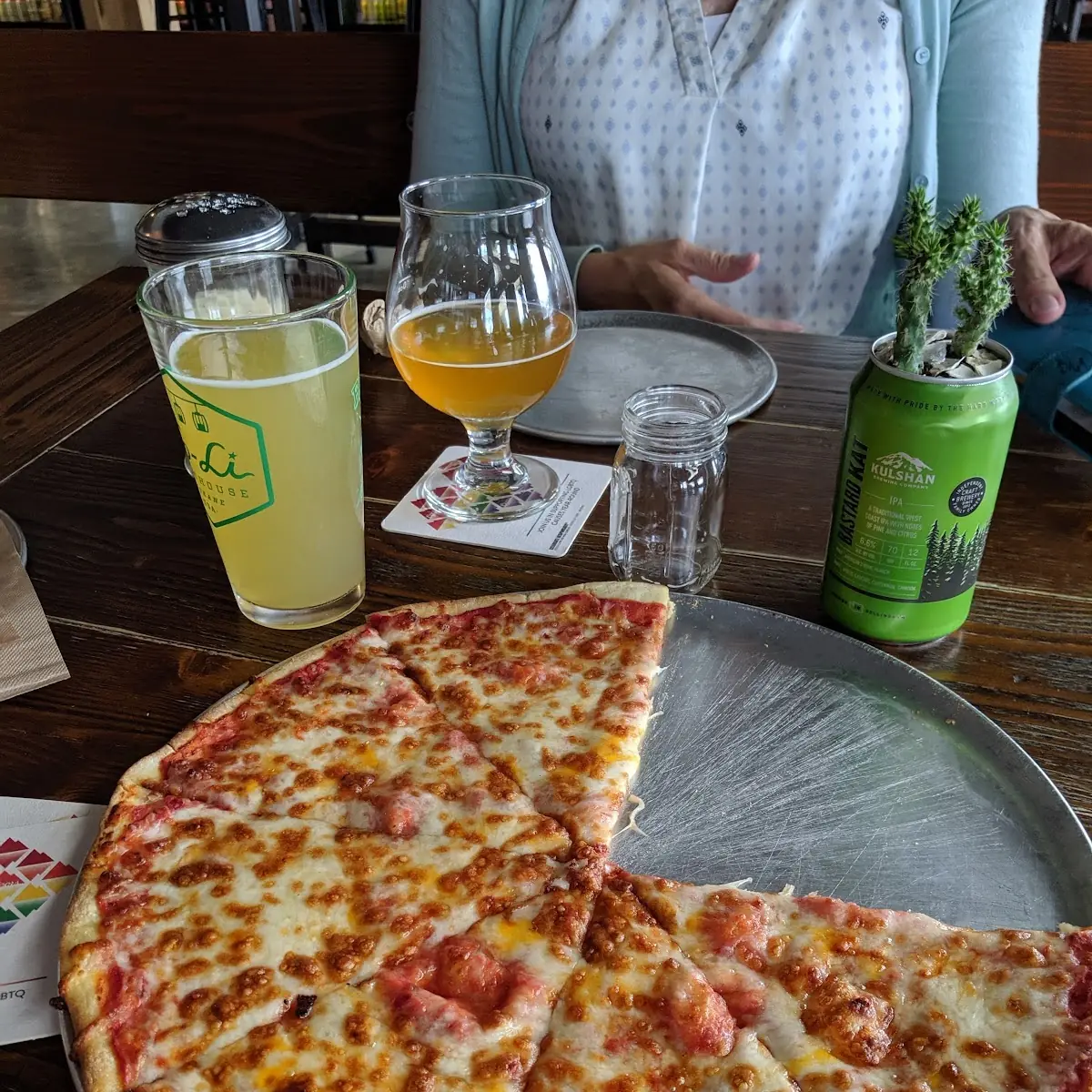 Cheese Pizza