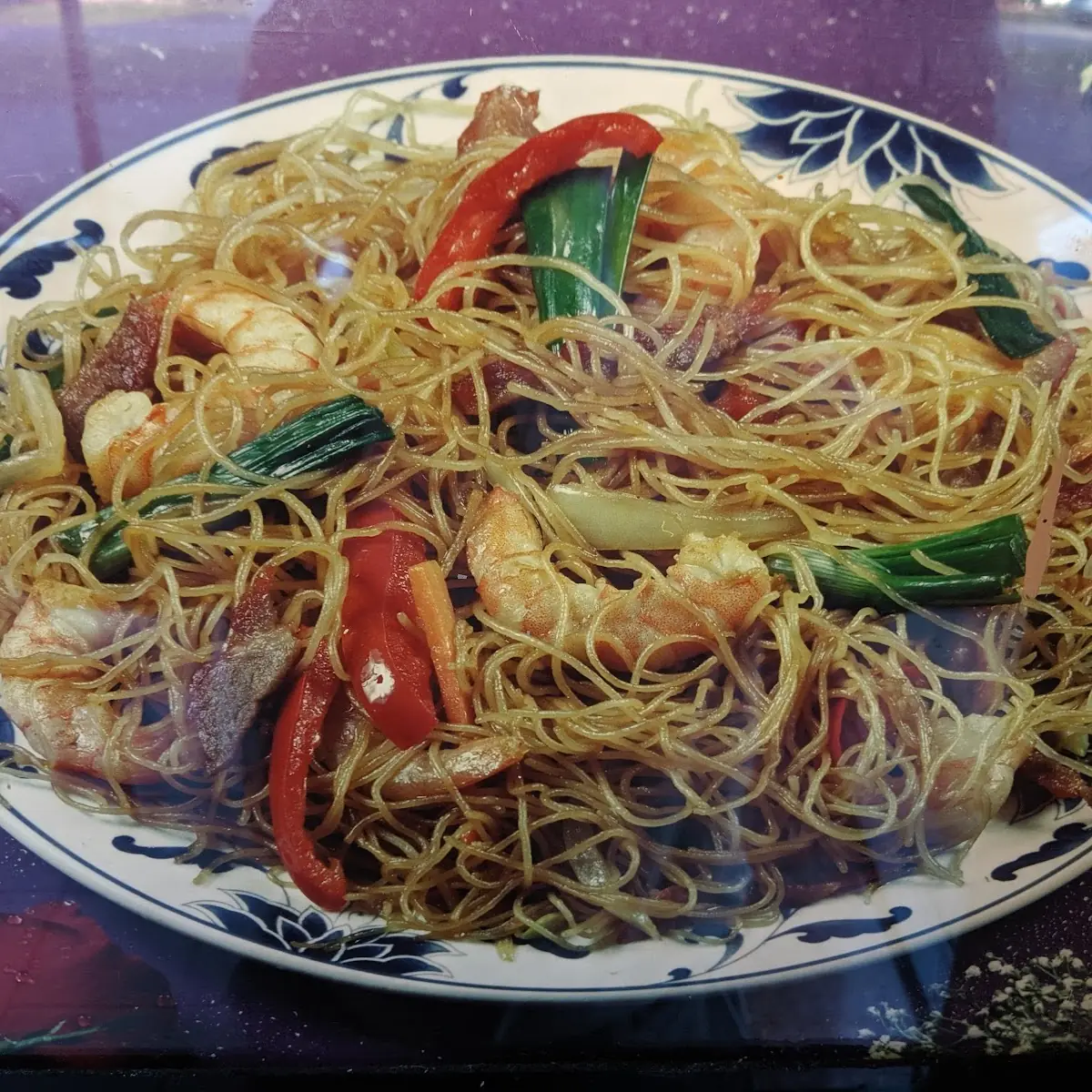 Lucky Cantonese Chow Mein